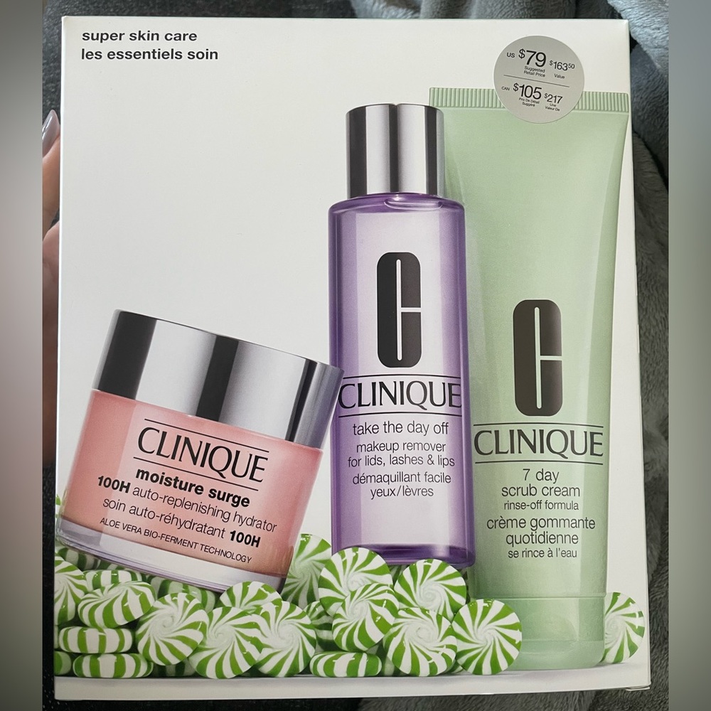 Clinique jumbo skincare set